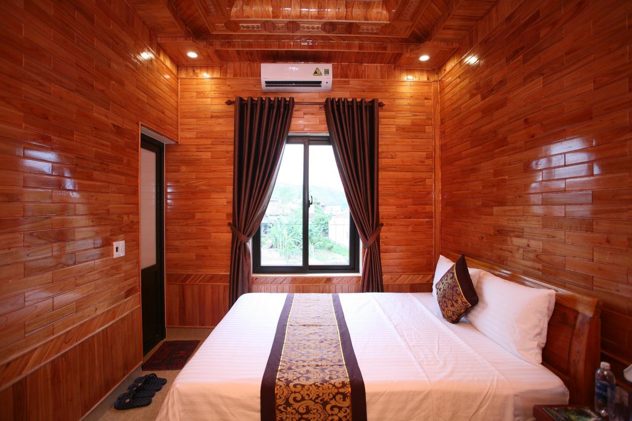Sky Hotel Phong Nha Exterior photo