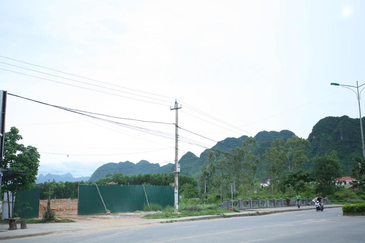 Sky Hotel Phong Nha Exterior photo